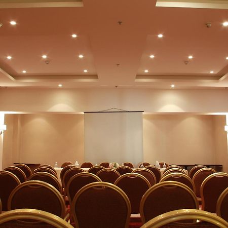 Grand Palace Hotel Amman Exterior photo