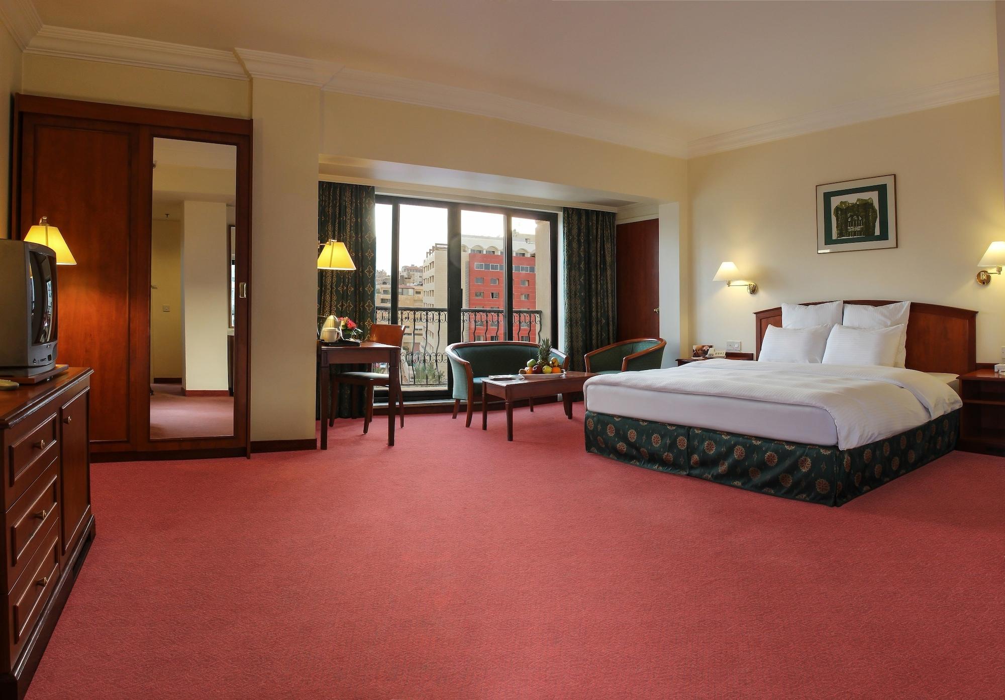 Grand Palace Hotel Amman Exterior photo