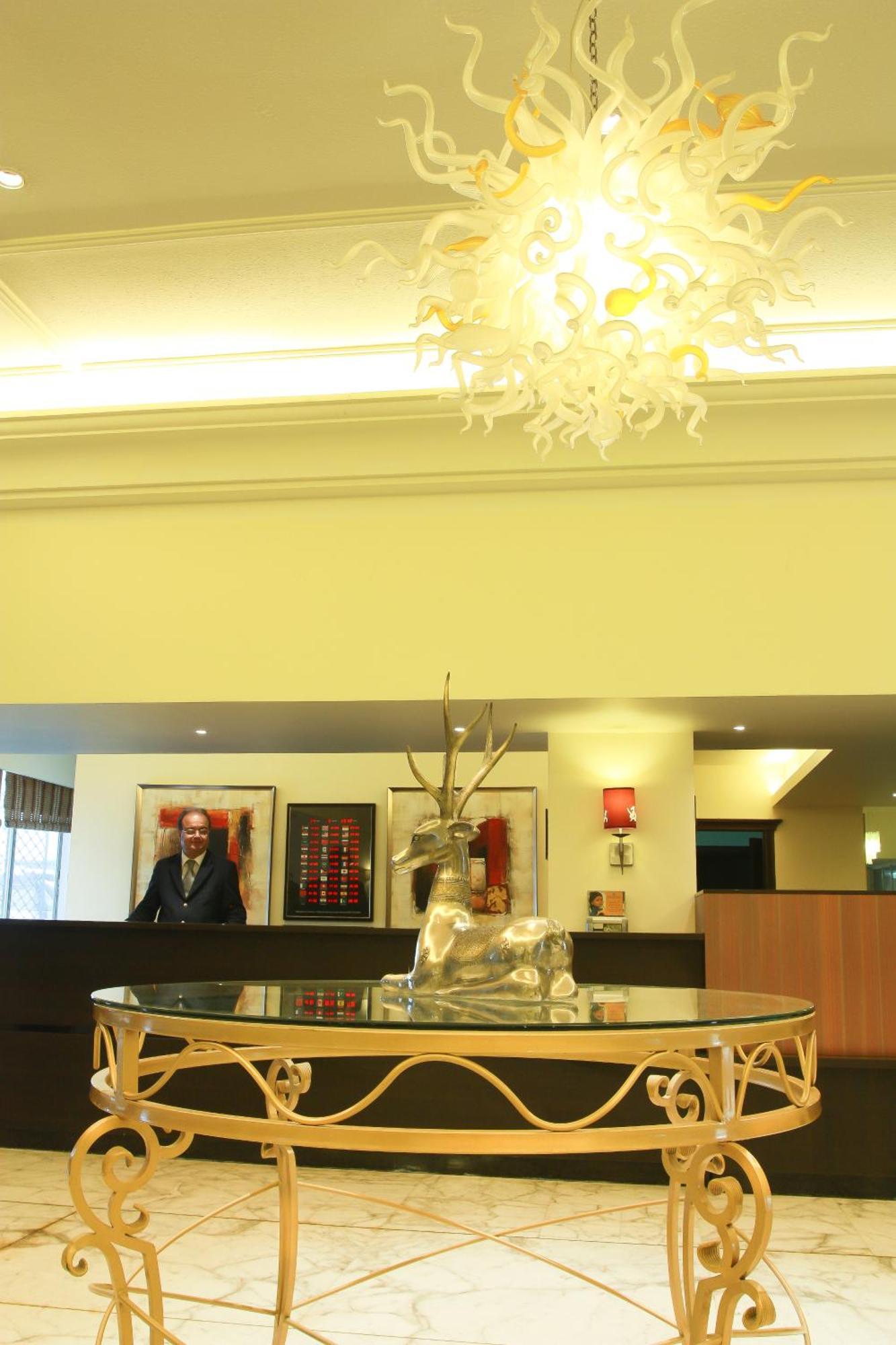 Grand Palace Hotel Amman Exterior photo