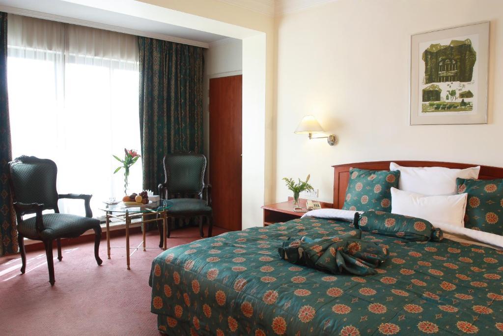 Grand Palace Hotel Amman Exterior photo